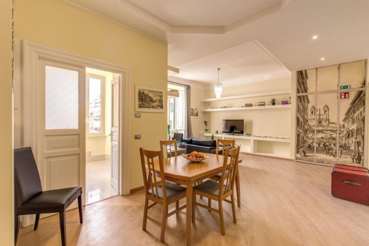 Lovely 4-bedroom apartment 30m SanGiovanni metro Rome Buitenkant foto