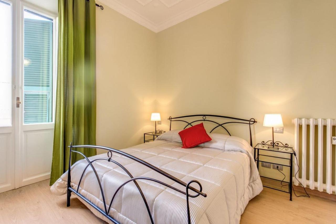 Lovely 4-bedroom apartment 30m SanGiovanni metro Rome Buitenkant foto